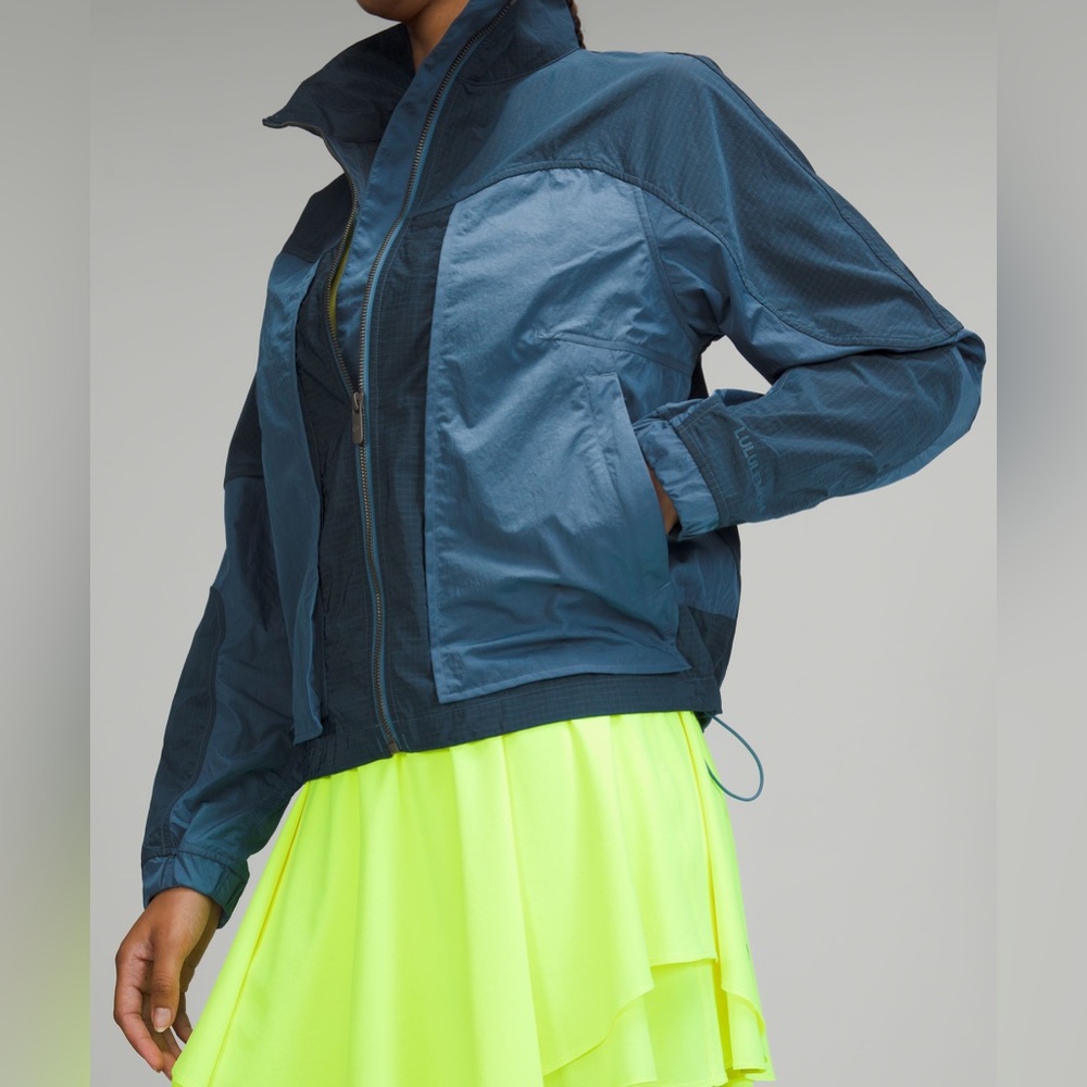 lululemon Ripstop Relaxed-Fit Jacket - Picture 5 of 7